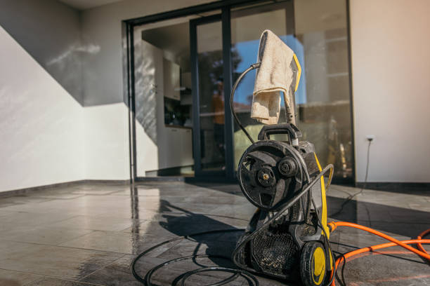 Best House Exterior Washing  in Ntgomery City, MO